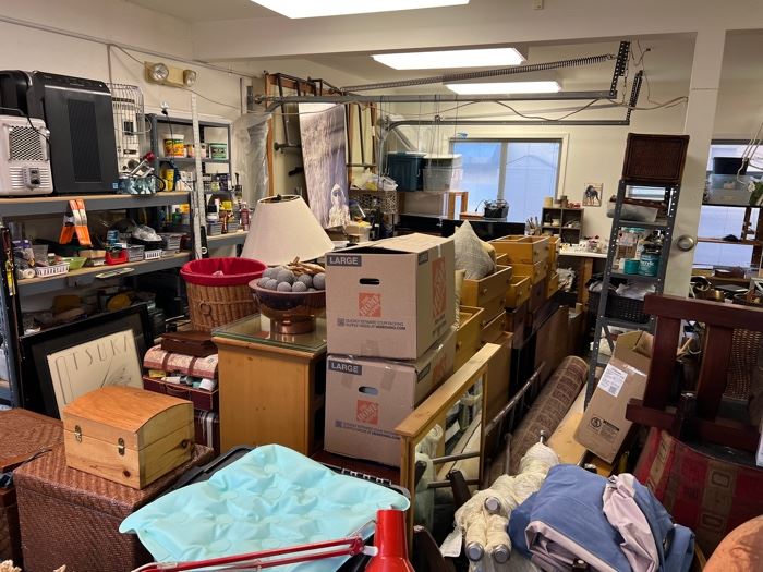 ALL KINDS OF VINTAGE & ANTIQUE CONTENTS FROM A RETIRED ANTIQUES STORE HAVE BEEN STORED FOR YEARS!