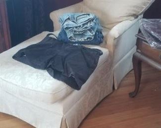 Cream upholstered chaise