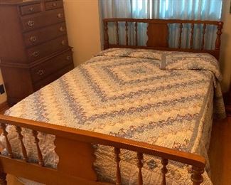 Maple full size bed