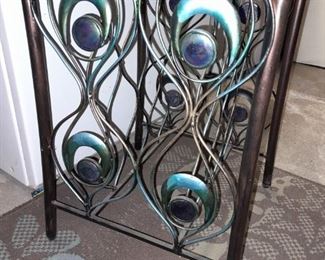 Peacock Feathers Wine Glass Holder Metal Rack