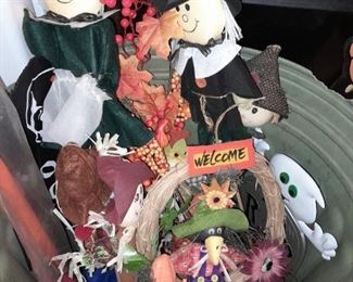 Fall & Halloween Decor