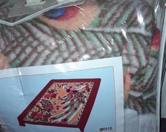 BRAND NEW Asian Themed Comforter/Bedding Set 