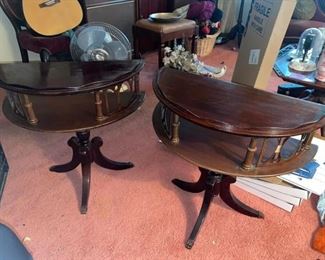 Antique Clawfoot Half Tables
Price is for the set
One of them has some fretwork peeling
2’ across x 1’ deep x 23” tall.