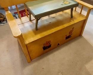 Toy chest
