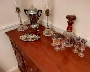 Colored cut to crystal decanter set