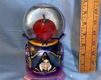 Snow White Snow Globe Red Apple Lights Up $5.00