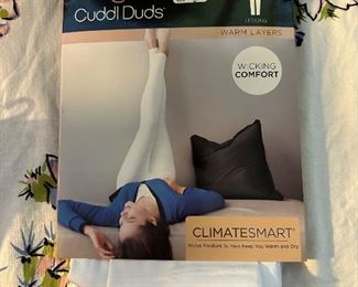 Size Small Cuddl Duds Leggings $10.00