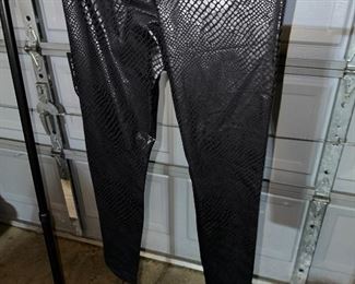 Size Medium INC Leggings High Rise Compression $10.00 NEW