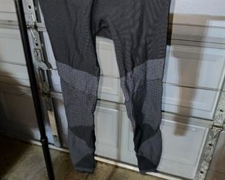 Spanx Size S/P Leggings New $15.00
