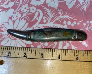 Colonial Pocket Knife $8.00