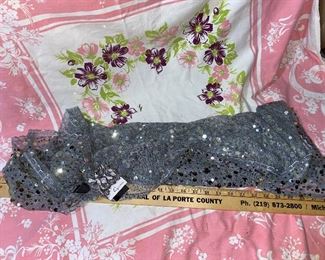 Cejon Sequence Scarf $4.00