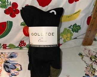 6 Pairs of Black Gold Toe Casuals Fits Shoe Size 8-13 NEW $15.00