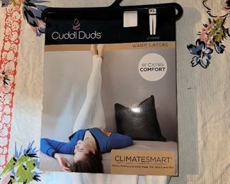 Size XL Leggings $10.00 Cuddle Duds NEW