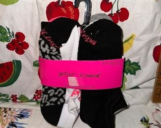6 Pairs of Betsy Johnson Shoe Size 5-10 Socks $8.00