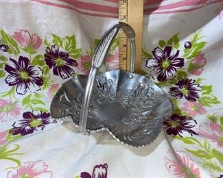 Aluminum Basket $8.00