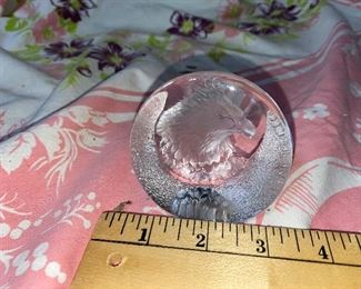 Mats Jonasson Signed Eagle Paperweight $12.00