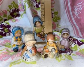 5 Holly Hobbie Figurines $15.00