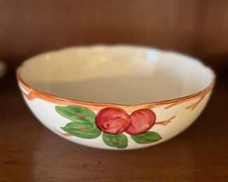 Franciscan Apple Serving Salad Bowl $12.00
