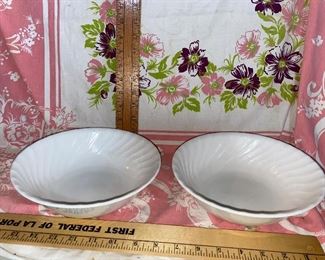2 Corelli Serving Bowls $10.00