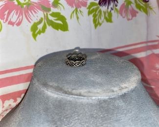 Costumer Ring #10 $5.00