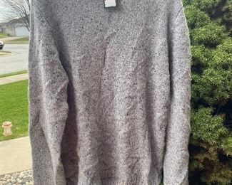 Slate and Stone Size XL Sweater New $15.00