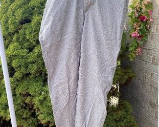 Size 52 Hugo Boss Kaito Pants New $30.00