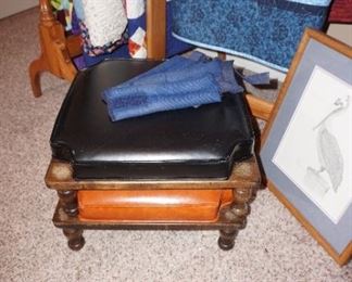 Ethan Allen 2 stacking stools