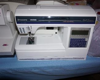 Husqvarna Viking Quilt machine