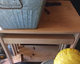 Rustic Farmhouse Style Galvanized Sink