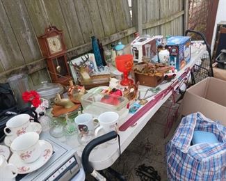 Vintage Gorgeous Bohemia Porcelain Slovenska Republika Tea Set