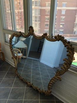 $500 USD     Vintage French Gilt Frame Beveled Edge Mirror RF167-8       Description: This mirror is STUNNING!  Perfect for placing above headboards and sofas, this horizontal wall mirror makes a statement in homes with aesthetics ranging from traditional to glamorous.
Dimensions: 60 x 44 x 5"w
Condition: Very good condition.
Local pick up Alexandria, VA.  Located in Condo on 6th Floor.  Contact us for shipper suggestions.       https://goodbyhello.com/products/ornate-mirror-rf167-8?_pos=4&_sid=325b09c95&_ss=r