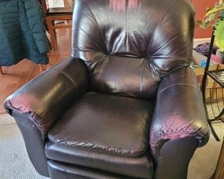 $80 La Z Boy Dark Brown Leather recliner, as is- finish on leather