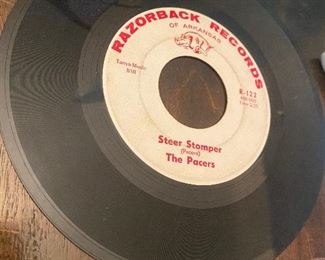 VINTAGE RAZORBACK RECORDS STEER STOMPER 
