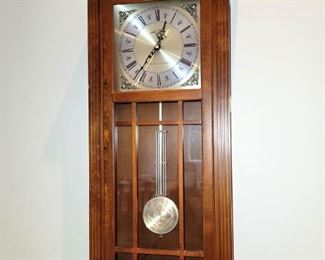 Regulator wall clock (quartz)