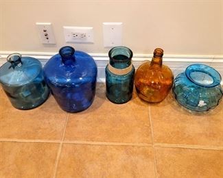 Decorative glass vessels