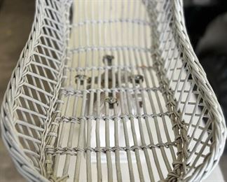 John Chatillion & Sons, NY Antique
25lb rattan & Metal Nursery Baby Scale 27” long x 14w x 15.5h $50