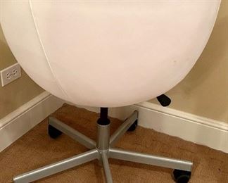 IKEA scoop leather adjustable office chair on wheels 
26” Rnd x 34 h (21” to seat) $50