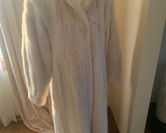full length cream mink, m/l