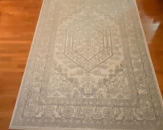 Turkish Safavieh Adirondack Rug                                                       Measures: 5-' 1" x 7'-6"
