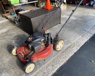 Toro self propelled lawn mower