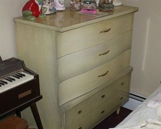 Mid-Century Modern Dresser