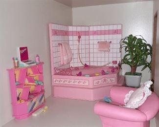 One-Of-A-Kind Handmade Oversized Doll House (Sold As 1 Unit With Complete Contents)