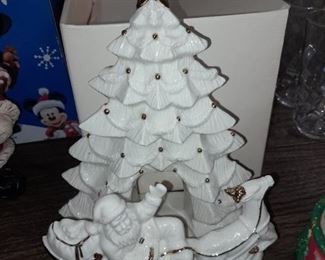 Lenox Christmas Decor