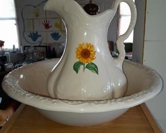 Oversized Pitcher & Bowl Set