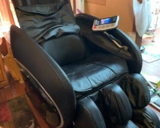 PRE-SALE Extra large Air Massage Chair Cozzia. One Touch Zero Gravity. Lists at $5,000. Has some cat scratches. Electronics work well.  Only $500
