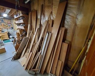 Large quantities of wood material. Beautiful condition! No rotting or junk.