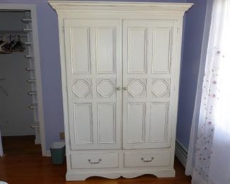 Armoire