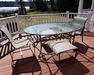 Brown Jordan  outdoor table, 2 chairs & ottomans