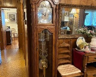 Working Howard Miller Grandfather Clock 