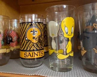 Looney toons cups